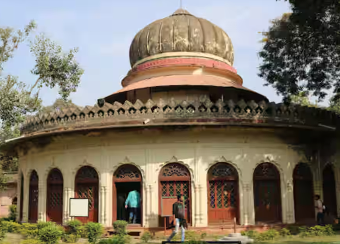 Golghar Museum, Bhopal, Madhya Pradesh - Vushii.com Golghar Museum, Bhopal, Madhya Pradesh - Vushii.com